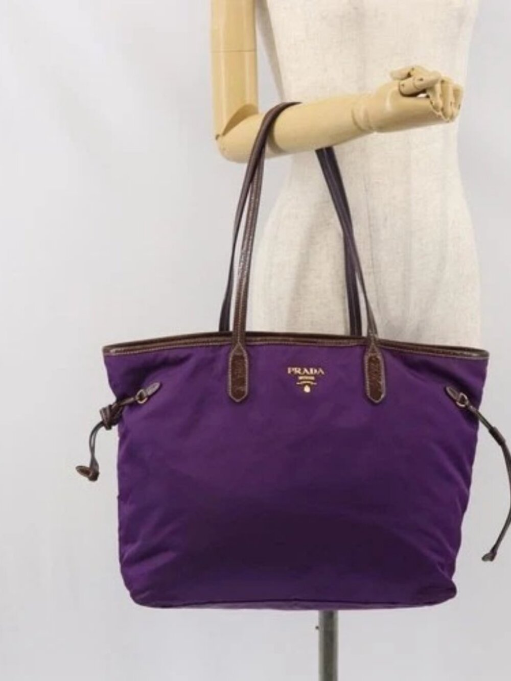 PRADA Tote Bag Nylon Purple Gold Auth 169896 - Picture 14 of 16